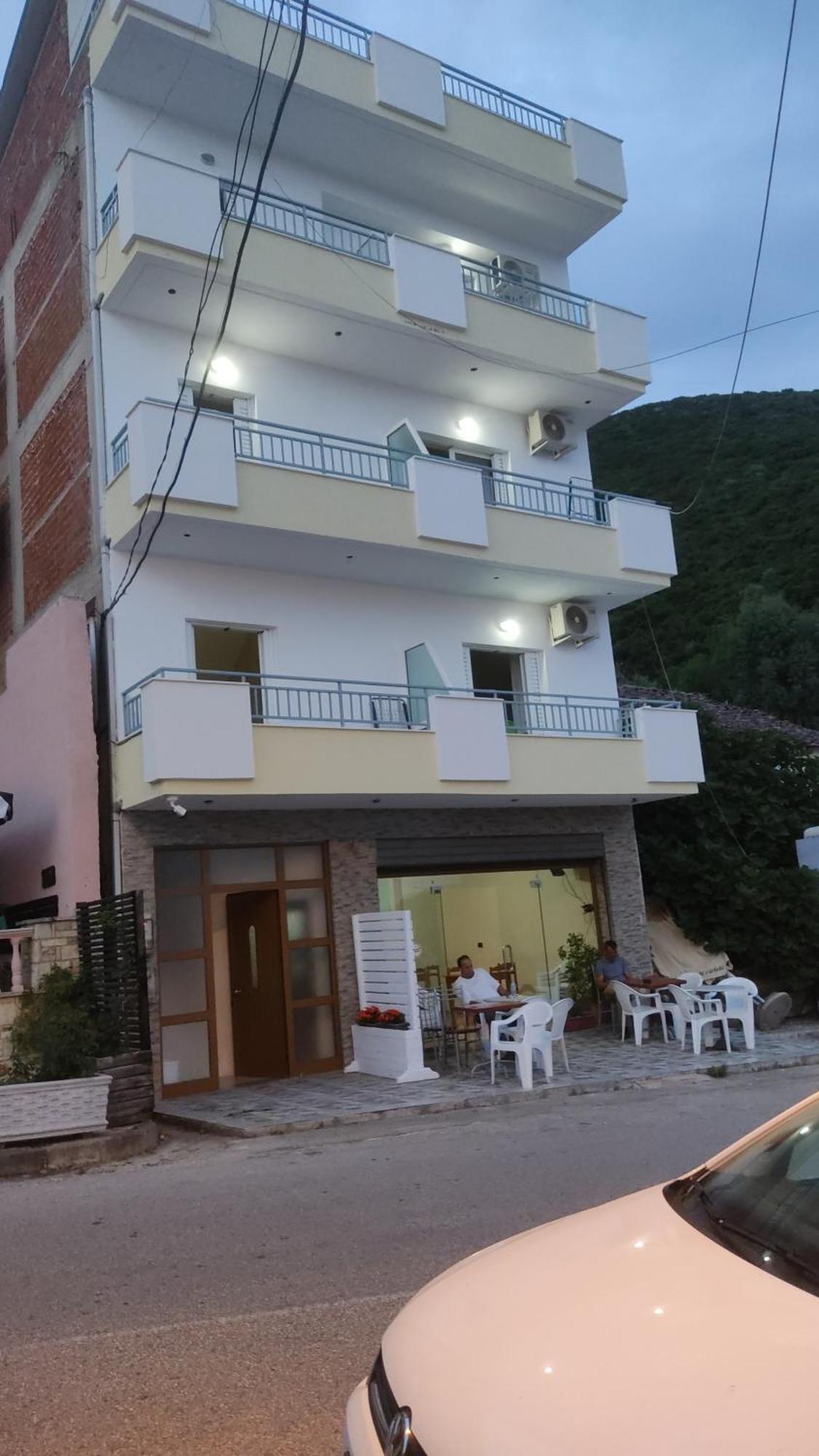 Lukova Center Apartments Exterior photo